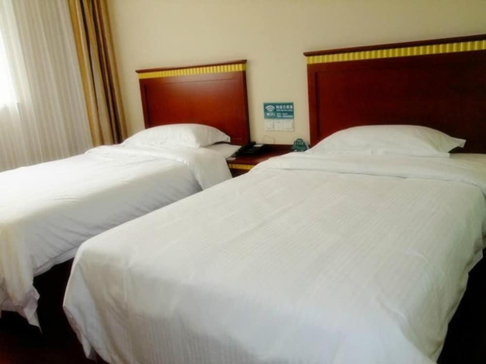 Greentree Inn Jiujiang Railway Station Hotel Екстер'єр фото