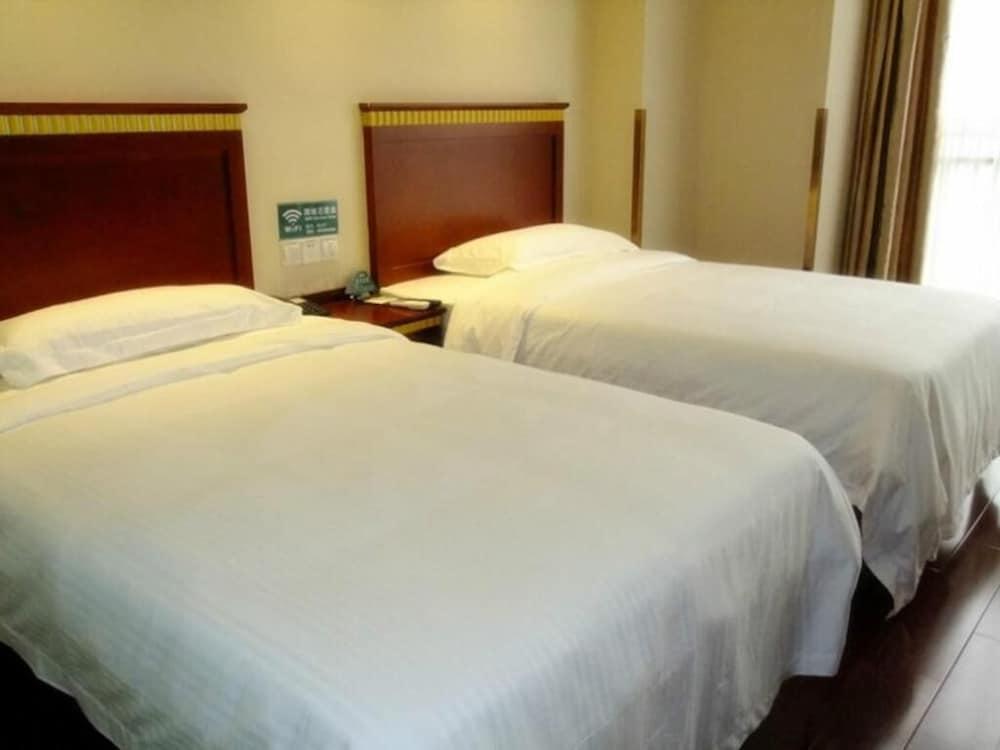 Greentree Inn Jiujiang Railway Station Hotel Екстер'єр фото